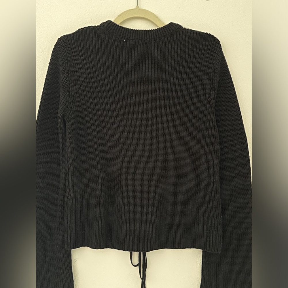Lace- Up Front Ribbed Sweater - Picture 5 of 6